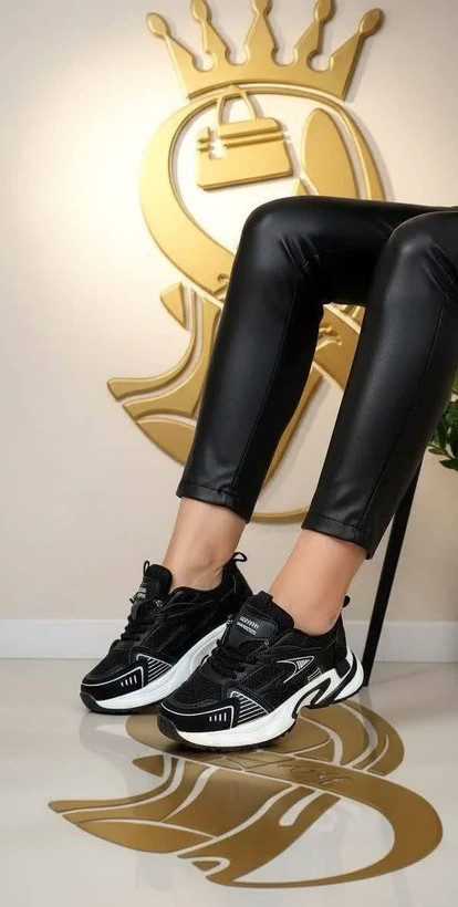 کتونی های کپی لژ دار طبی مدل هرا کد100383 شریف