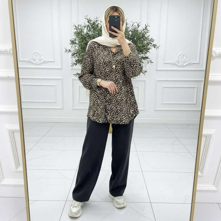 شومیز مانتویی پلنگی زیبا و ترند 😍✅ 101625ساتین