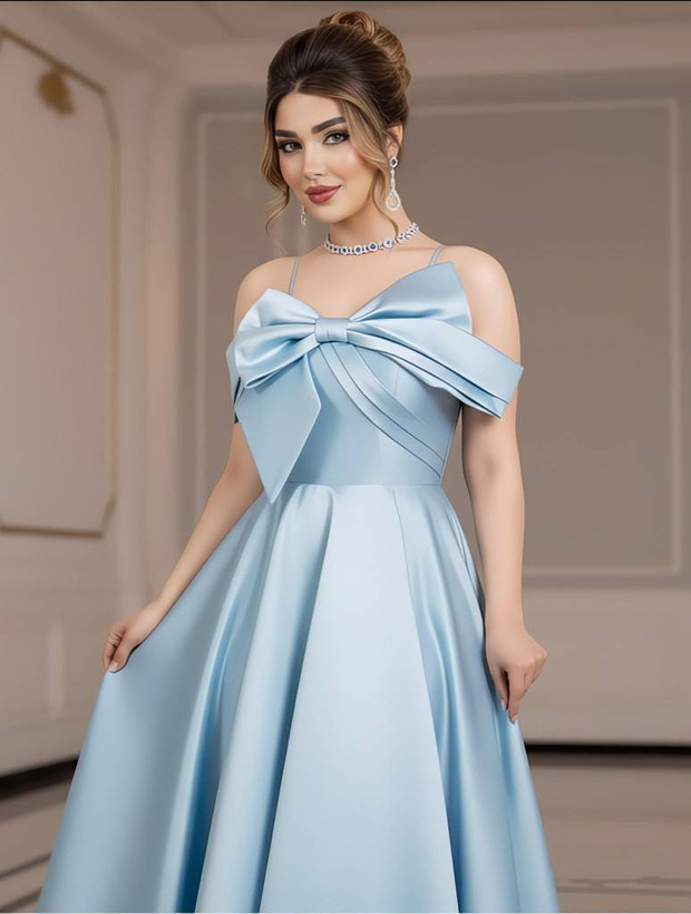 پیراهن مجلسی بسیار زیبا بسیار شیک لارا😍هرچی از زیبایی این مدل بگم کم گفتم😎🤐ارسال 5روز پس از ثبت⭕🫣کد142برلی