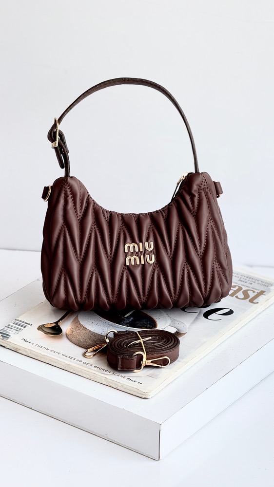 کیف میو۳۶۱۴ رنگ بندی کامل  کیفیت عالی با ضمانت کیفیت۱۰/۲۰🍒🛍🤩💞ویدا