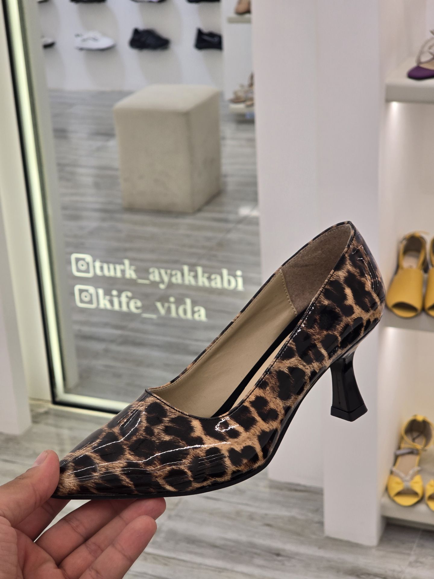 کفش پلنگی مجلسی با قالب استاندارد 🥰🛍💞۵۰۰۵ ویدا