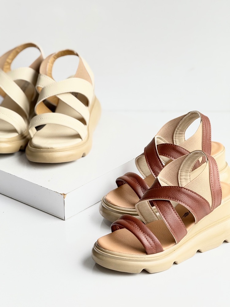 کفش صندل و راحت و با دو رنگ 🌈🥰🛍💞ویدا