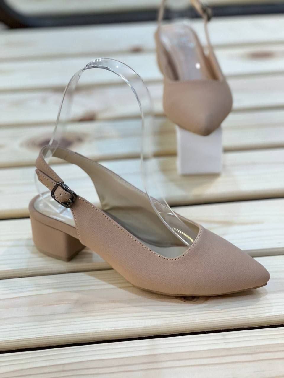 کفش با رنگ نسکافه با کیفیت عالی 🌈💞ویدا