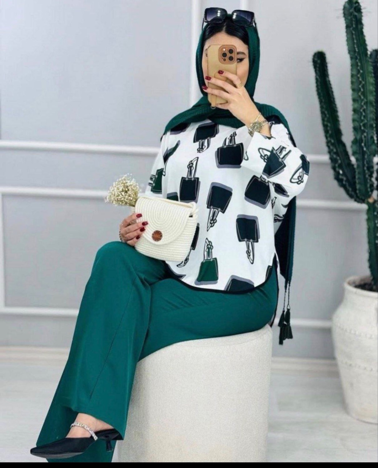 شومیز  کیف بوگاتی اعلا تنخور عالی وشیک در رنگ بندی زیبا 😍❤️کد۹۹۹۲ راشین