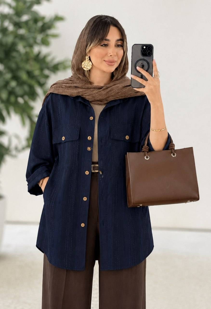 شومیز نیلی لنین کتان زیبا وشیک تنخور عالی در رنگبندی 🌈 🌈 کد ۱۳۹۰۱ ستشو
