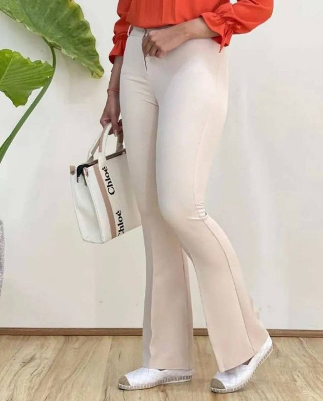 شلوار سهیلا مازراتی با کیفیت 🛍💯🎀۱۱۶۷ نفیس