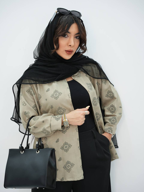 مانتو بغل بندی لرد رنگ بندی زیبا و شیک 🥰❤️کد ۱۵۶۵۷۱ترمه