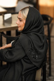 روسری اپلیکه دوزی کرپ حریر تکرنگ مشکی 🤩🤩🤩✅️کد۱۵۹۴۰ ستشو