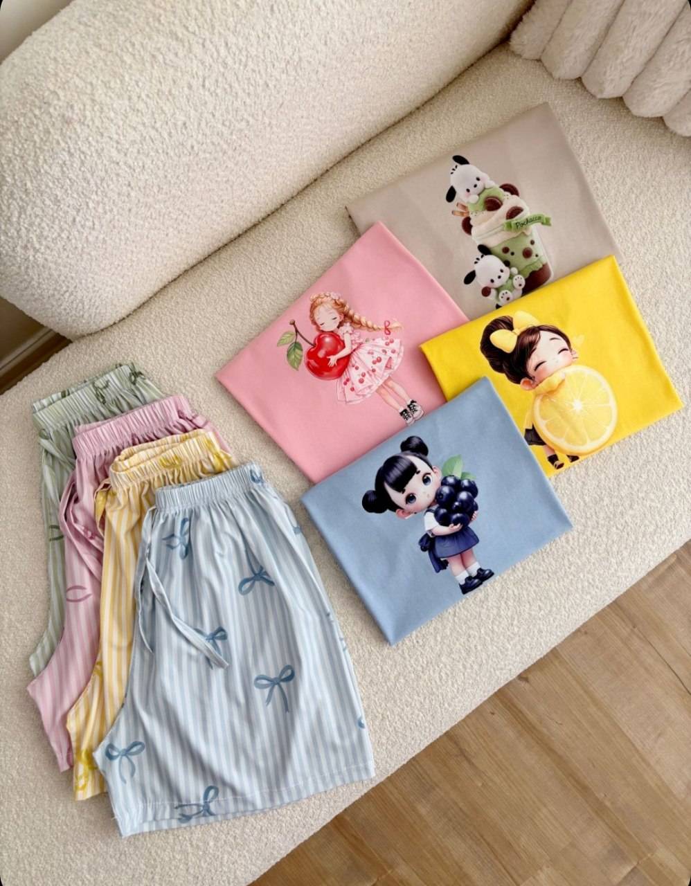 تیشرت شورتک پینترسیتی ۲زیبا وشیک تنخور عالی در رنگبندی زیبا 🎀 🎀 کد ۱۶۴۴۱ دلتا