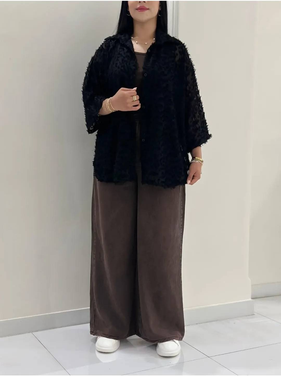 شومیز محرمی روژا تنخور زیبا و شیک 🖤😍کد 16373 ترمه