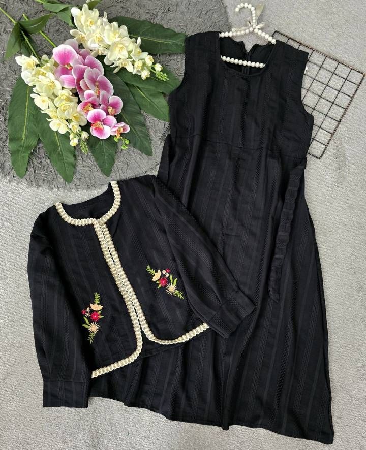 مدل کوکی با کیفیت گلدوزی 🎀🌈💞۱۰۲۴۴ نفیس