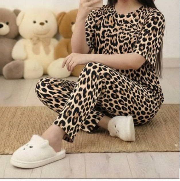 ست شلوار پلنگی فلامنت گیاهی 🎀🌈💞۹۹۹۸ نفیس