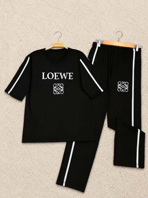 ست تیشرت و شلوار loewe در رنگ بندی زیبا با کیفیت عالی کد 2651 شایسته