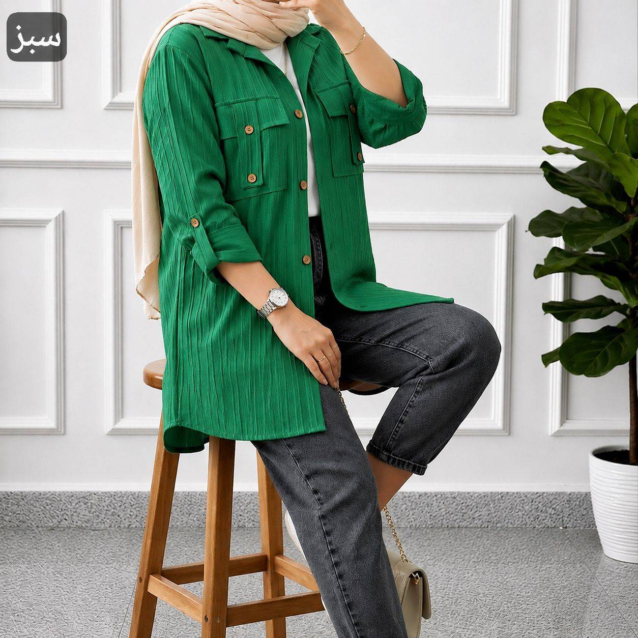 مانتو آیوا ماهسو با کیفیت عالی و قیمت باورنکردنی به دلیل تک رنگ شدن کد 9442 شایسته