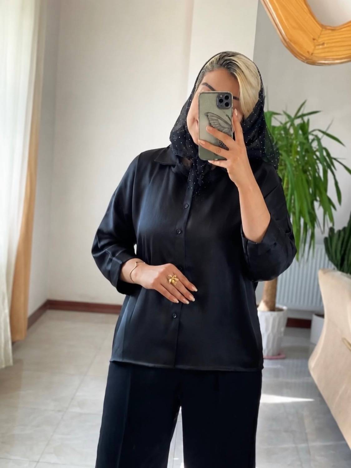 شومیز ساتن رضوان تک رنگ مشکی جذاب🖤🥰کد 646 آدراپانا