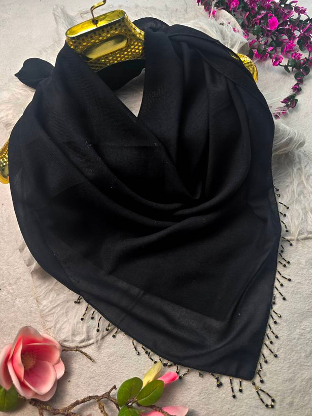روسری دلربا زیبا وشیک کالکشن مجلسی محرم 🥰🥰کد ۱۶۱۸۶ ستشو