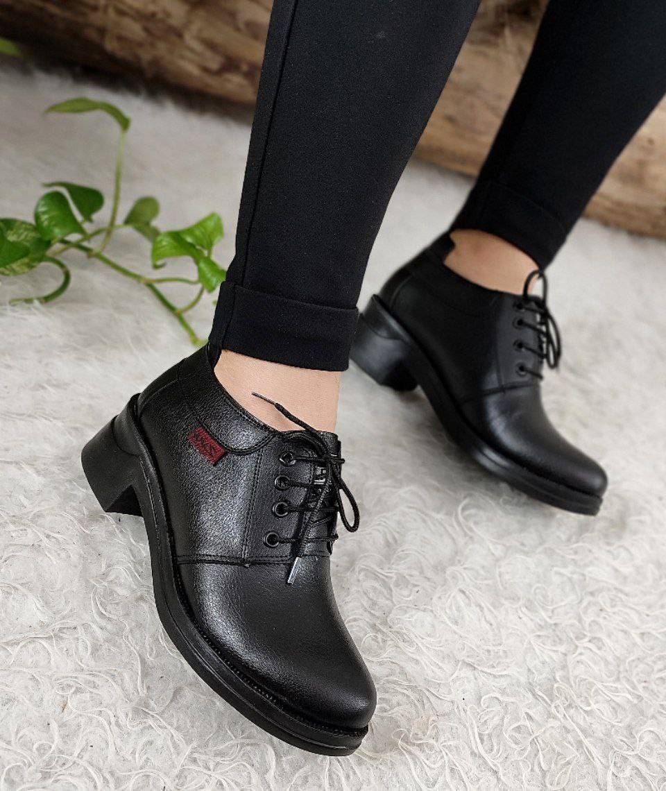 کفش طبی مدل لبخند ساده و شیک در سایز بندی کد 75066 شریف