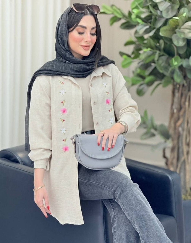 شومیز گلدوزی شبدر تنخور شیک تک رنگ کرم🥰🎀کد 15208 کلار