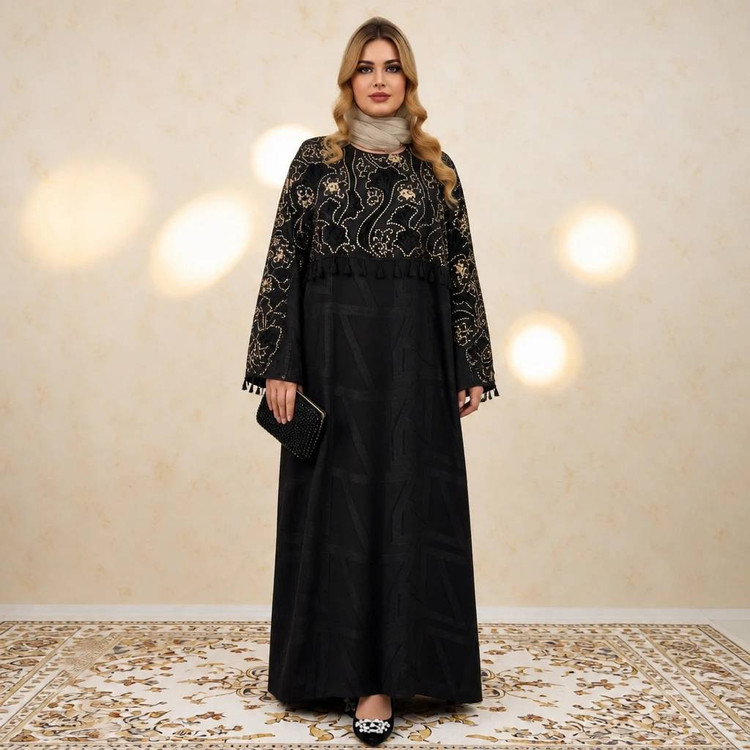 عبایی شنلدار خرم سلطان با کیفیت عالی در دو طرح کد18232 چیچک