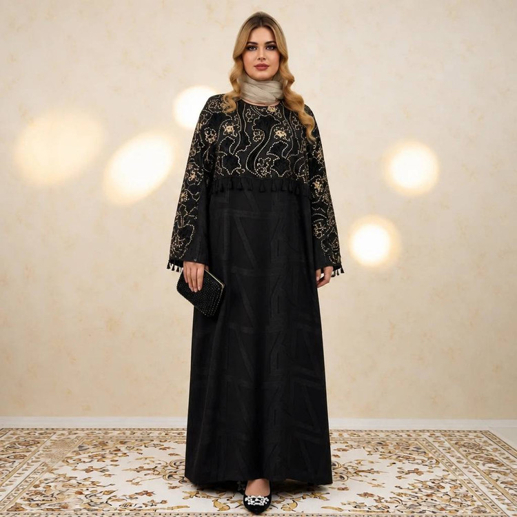 عبایی شنلدار خرم سلطان با کیفیت عالی در دو طرح کد18232 چیچک