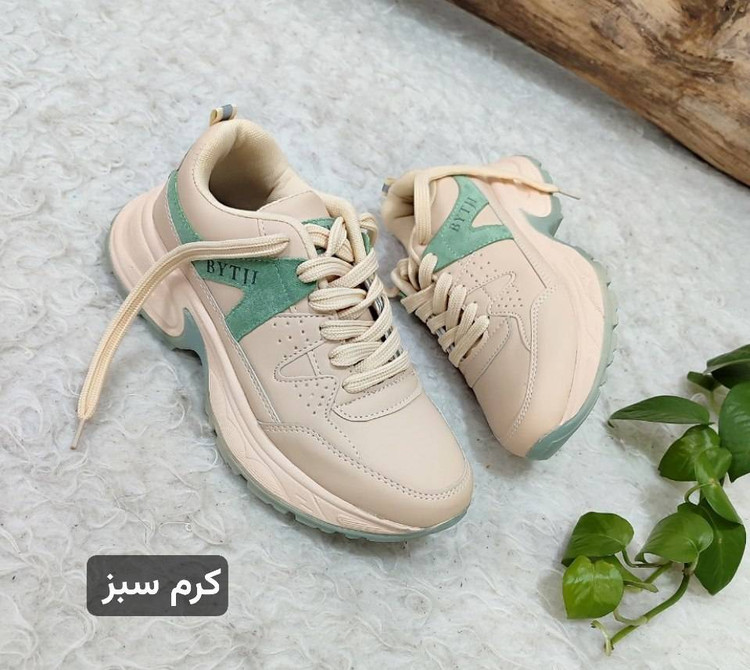 کتونی لژ دار طبی مدل بایتجی در رنگ بندی و سایز بندی کد 100291 شریف