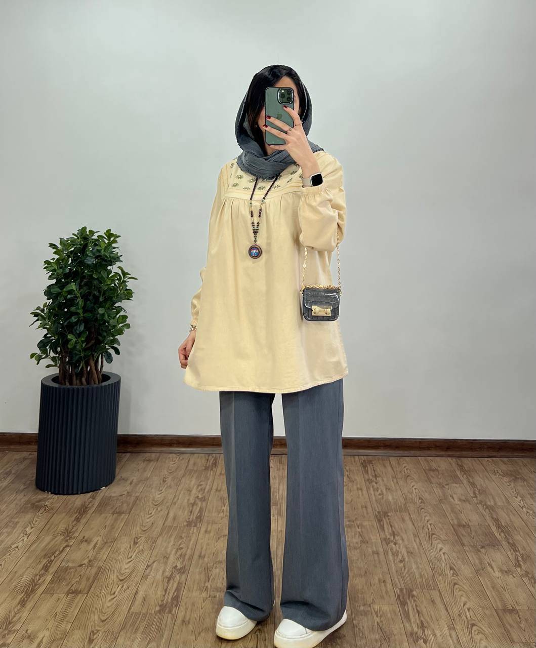 شومیز گلدون الیاف با کیفیت 💯🎀🛍۹۴۲۰ نفیس