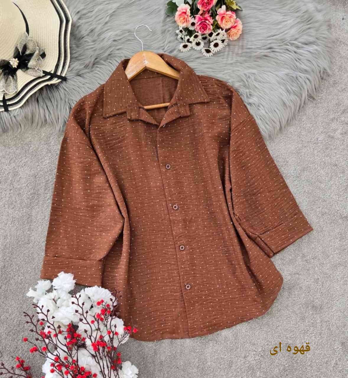 شومیز باکسی نگینی افروز در رنگ بندی جذاب و شیک کد 19596 والیا