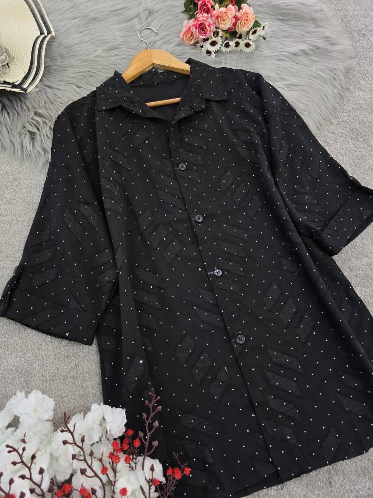 شومیز نگینی کسمه فتانه در رنگ بندی شیک 🥰🎀کد20762 کلار