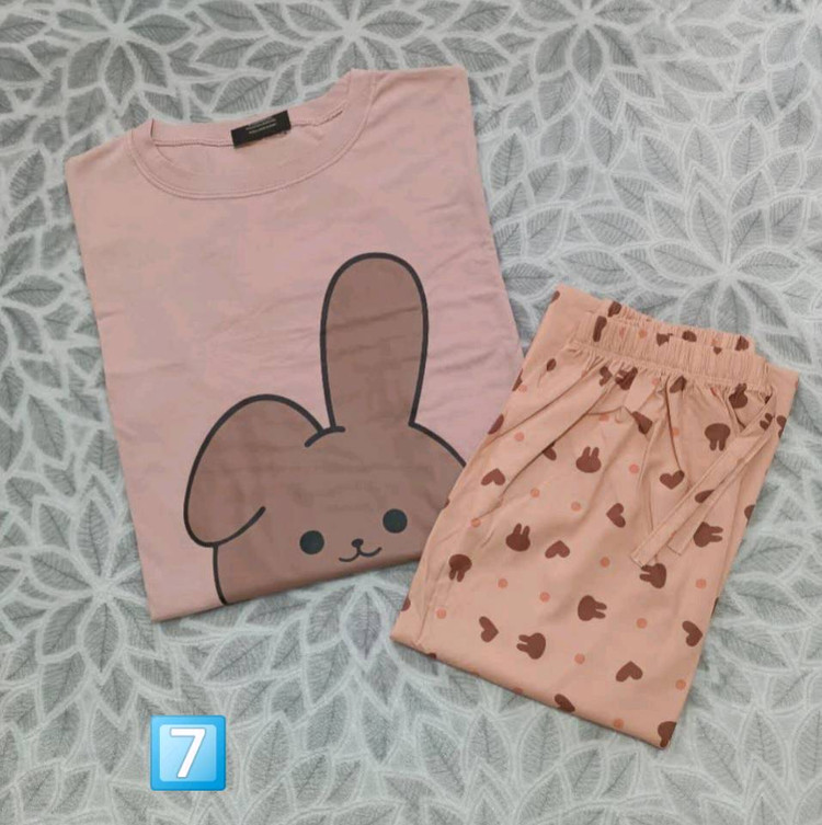 ست تیشرت شلوار عروسکی قواره بزرگ ۷ زیبا وشیک تنخور عالی در رنگبندی 🎀 🎀 کد ۲۰۹۴۰ دلتا