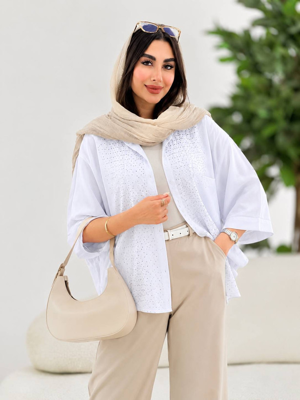شومیز جلو نگینی جذاب در رنگ بندی کد 75990 تارا