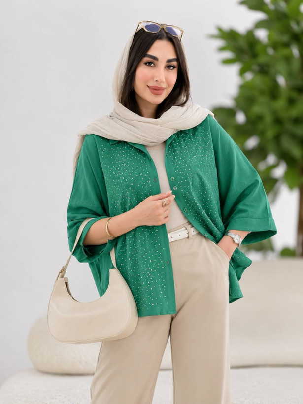 شومیز جلو نگینی جذاب در رنگ بندی کد 75990 تارا
