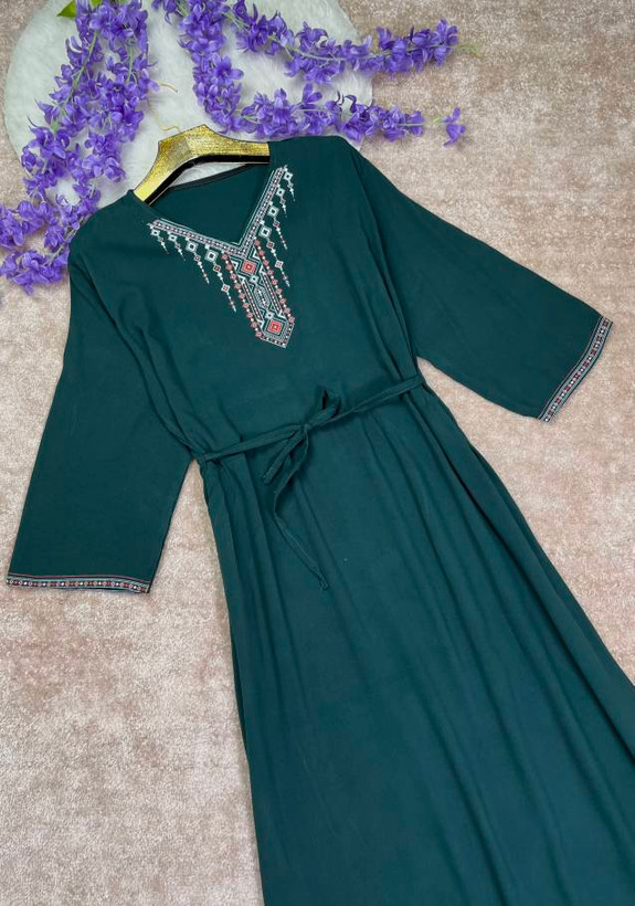 ساحلی گیسو تنخور زیبا و رنگ بندی جذاب ❤️🥰کد 21110 ماه بانو
