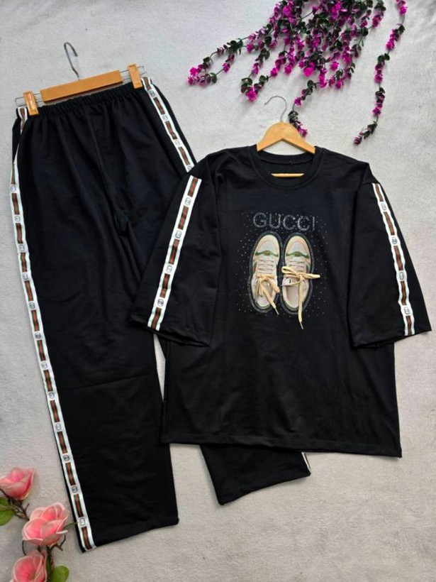 ست تیشرت شلوار کتونی پنبهگلکسی با کیفیت تکرنگ مشکی 🎀🎀 کد ۱۵۹۹۶ ستشو