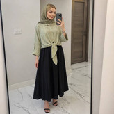 ست شومیز گره ای و دامن ستوده شومیز گل گچی و دامن شانتون کد 21088 والیا
