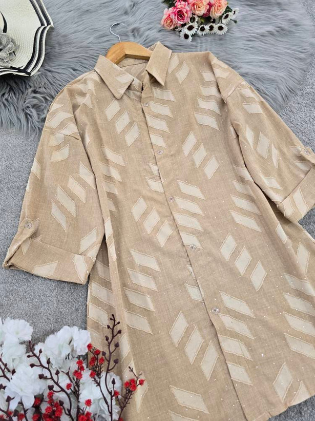 شومیز نگینی کسمه شیک و زیبا 🥰🎀کد 20762 کلار