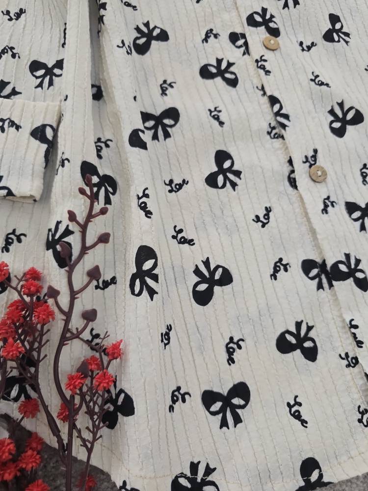 شومیز مانتویی دنیز 🌿 با پارچه کراش طرحدار ✅ با رنگ بندی و کیفیت عالی ✅والی19652