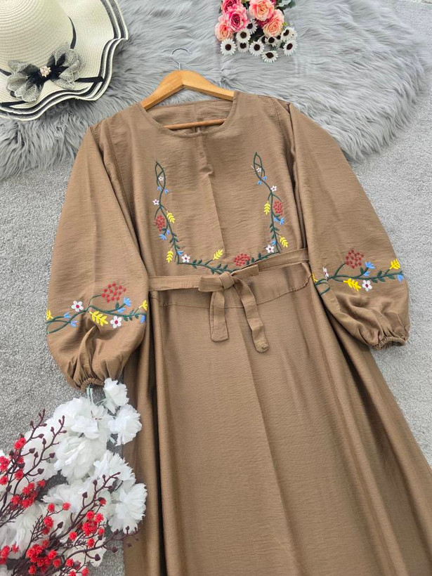 کفتان گلدوزی گلبرگ 🌿 با رنگبندی و کیفیت عالی ✅والی6646