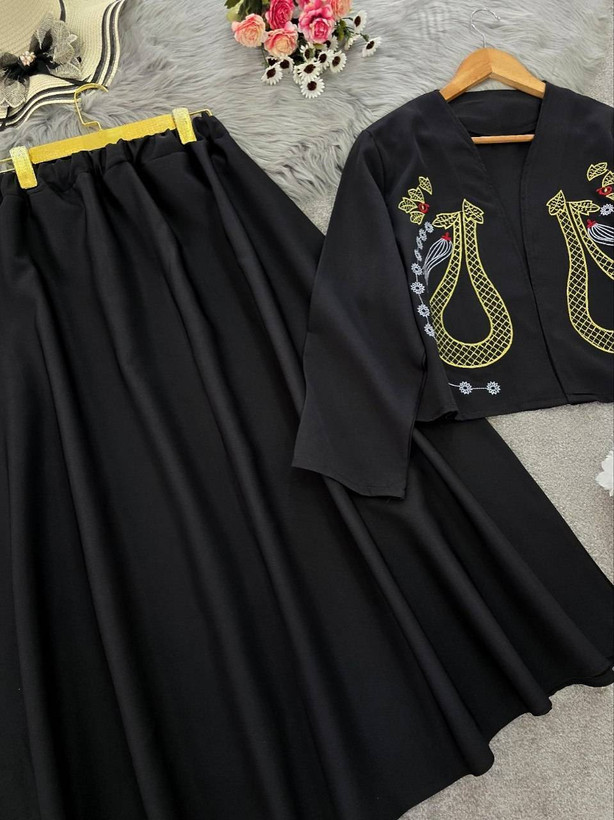 ست کت و دامن یارا 🌈 با پارچه مازراتی درجه یک ✅والی16009