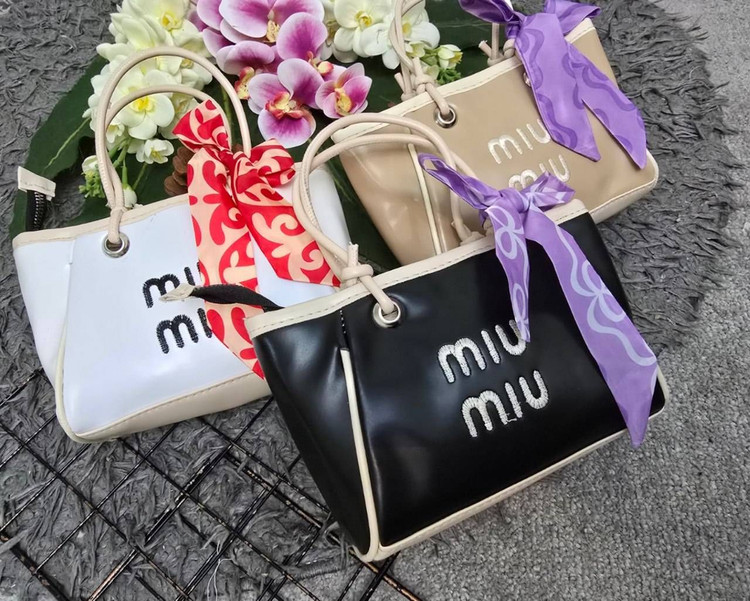 کیف کیمیا چرمی با کیفیت 🌈🛍🎀💯۲۱۳۱۳ نفیس