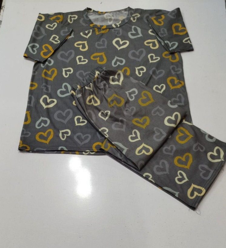 ست بلوز و شلوار راحتی سایز بزرگ ۲۵۶۵ بزمی🛍🌈🎀