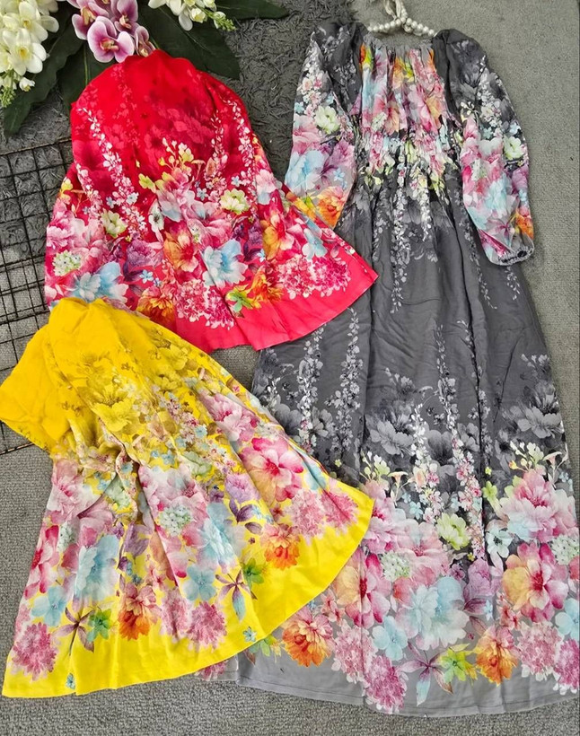 پیراهن نخی گلدار تمام نخی ۱۷۹۷۱ نفیس🌈🛍