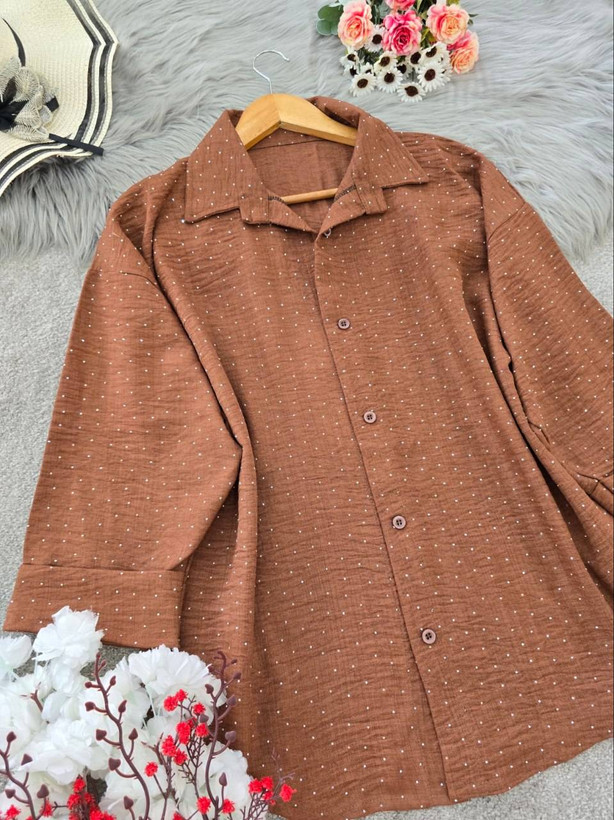 شومیز نگینی افروز 🌿 با رنگ بندی و کیفیت بسیار عالی ✅والی19596